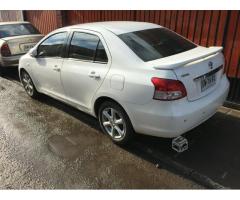 Yaris sedan full 46mil kms