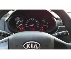 Kia Rio 5 2012 full equipo