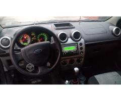 Ford fiesta año 2010