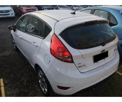 FORD FIESTA AÑO 2012 , impecable