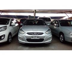 Hyundai Accent 2013 Full como nuevo