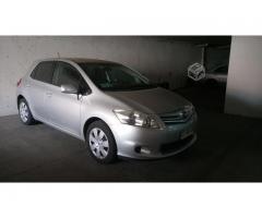 Toyota auris 2012