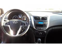 Hyundai accent 2012