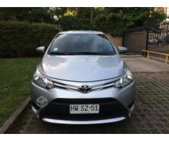 TOYOTA YARIS GLI e CVT 2016