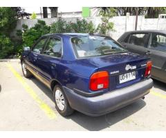 Suzuki baleno 2000