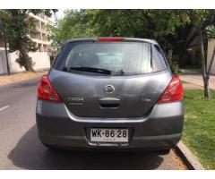 Nissan tiida 2006