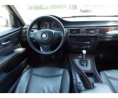 BMW 330IA 3.0 AT 2006