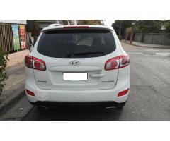 Hyundai santa fe 2011