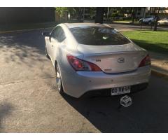 Hyundai Genesis 2.0 Turbo año 2011