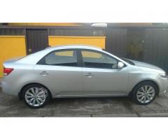 Kia cerato 2010