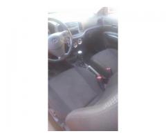 Hyundai accent 2008 por apuro