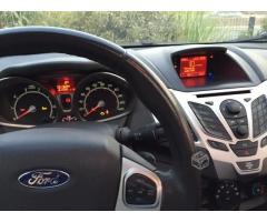 Ford fiesta titanium 2013