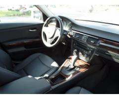 BMW 320IA 2.0 AT 2011  SEDAN BUEN ESTADO