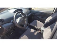 Yaris automatico