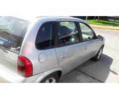 Chevrolet corsa hb 1.6 año 2009