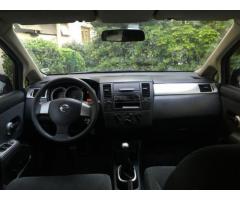 Nissan tiida sport 2011