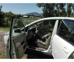 Nissan tilda 2008