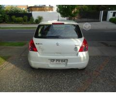 SUZUKI SWIFT 2010 1.3 gl
