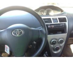 Toyota yaris 2007