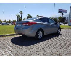Hyundai new elantra 2011