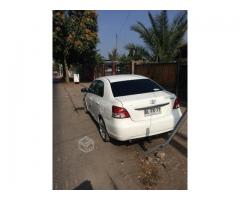 Toyota yaris 2008