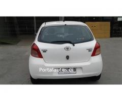 Toyota Yaris Sport blanco automático 2008