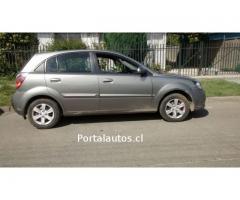 Kia Rio 5 año 2011