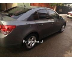 chevrolet cruze 2011 por apuro