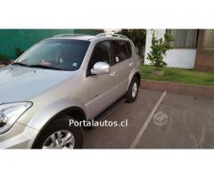 SSANGYONG REXTON MT 2.0 4x4 2013