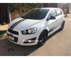 Chevrolet sonic 2015 - Modelo Effect