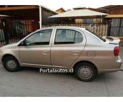 Toyota yaris año 2006
