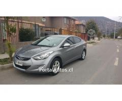 Hyundai elantra año 2012 full