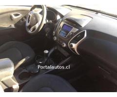 HYUNDAI TUCSON 2012