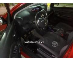 Toyota new yaris año 2011