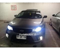 Kia Koup año 2011 2.0 Mecanico
