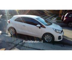 Kia Rio 3 año 2015 ac mecánico abs