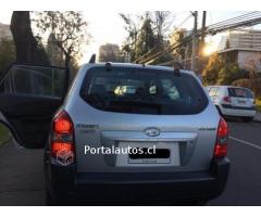 HYUNDAI TUCSON 2010 2.0 GL 2WD AC