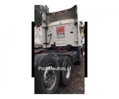 Se vende Camión Scania Serie 4 360 HP Blanco.