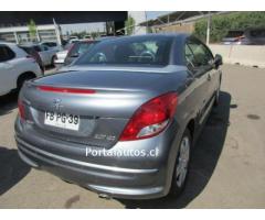 Peugeot 207 CC convertible