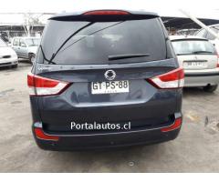 Ssangyong Stavic 2015 Credito