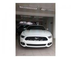 Ford Mustang GT 2015.