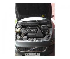 volvo S40 2.5  2005