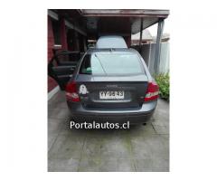 volvo S40 2.5  2005