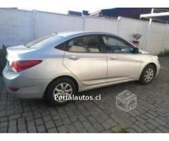 Hyundai accent 2011
