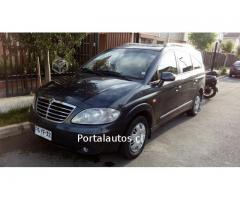 Ssangyong stavic 2012