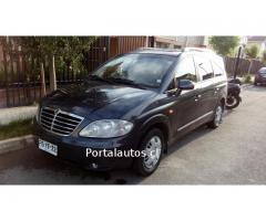 Ssangyong Stavic 2012