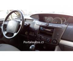 Ssangyong Stavic 2012