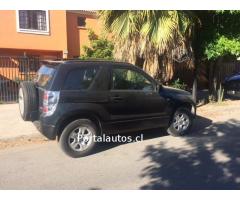 Suzuki grand vitara 2015