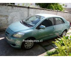 Toyota yaris 2009
