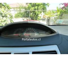Toyota yaris 2009